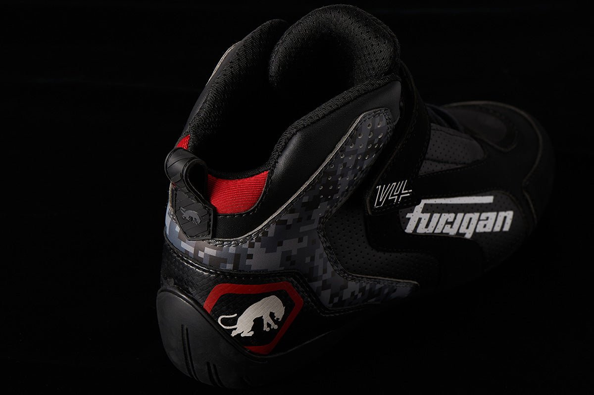 Chaussures Moto Furygan V4 VENTED — Homologué CE Noir - Pixel - LE PRATIQUE DU MOTARD