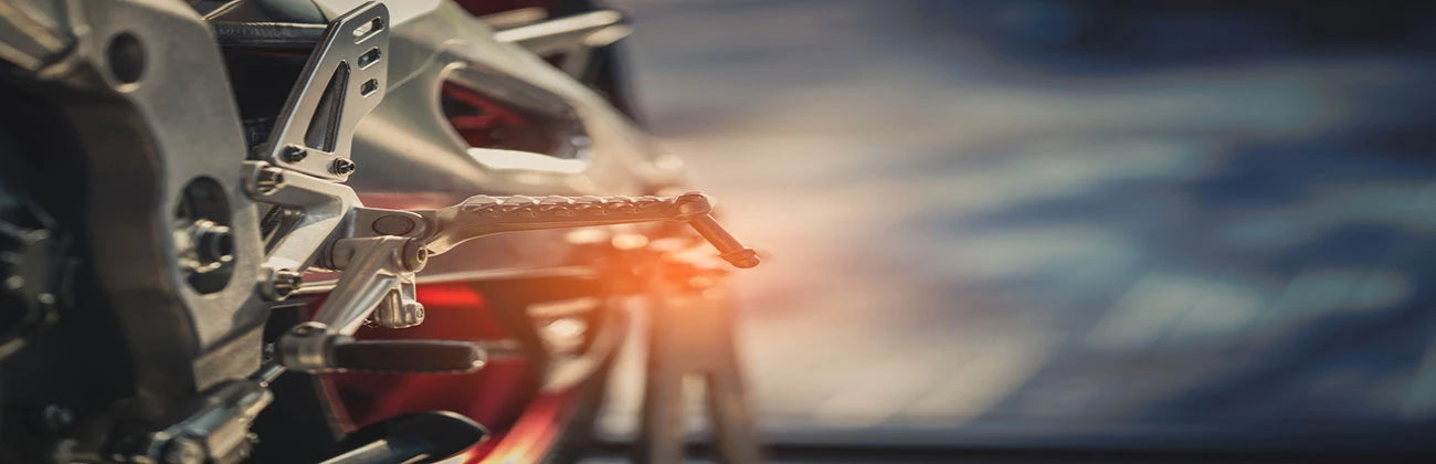 Les meilleures Cale pied moto - Le pratique du Motard