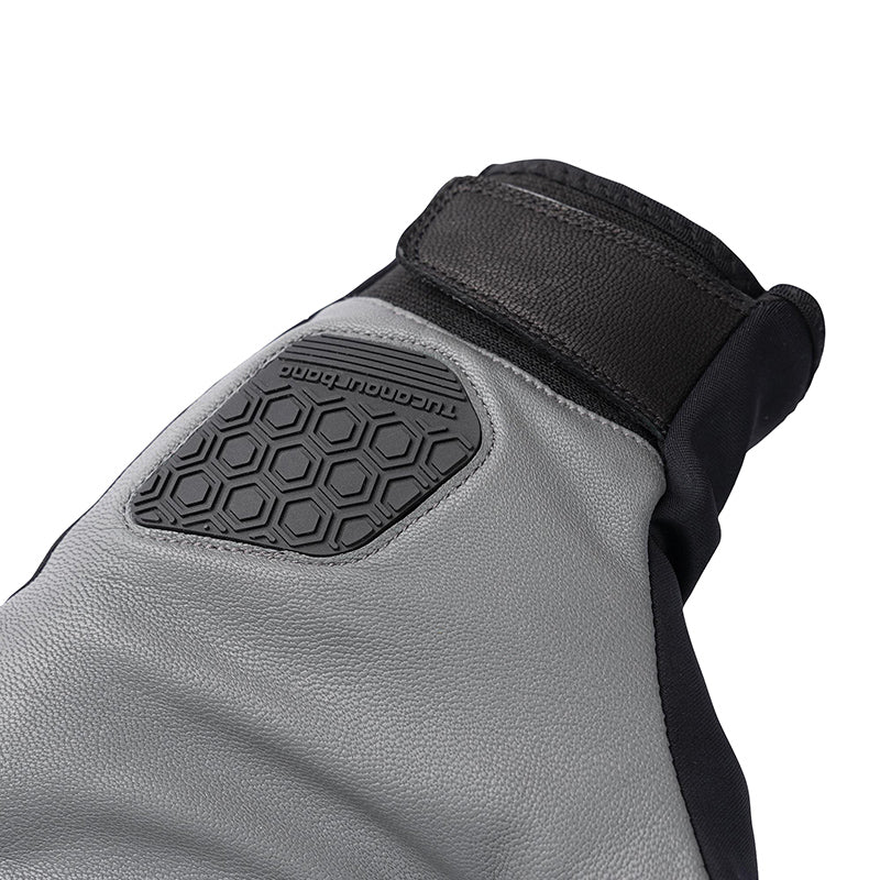 Gants moto hiver Sprint Hydroscud Noir/Gris — gros plan de l’insert de paume et de la patte du poignet