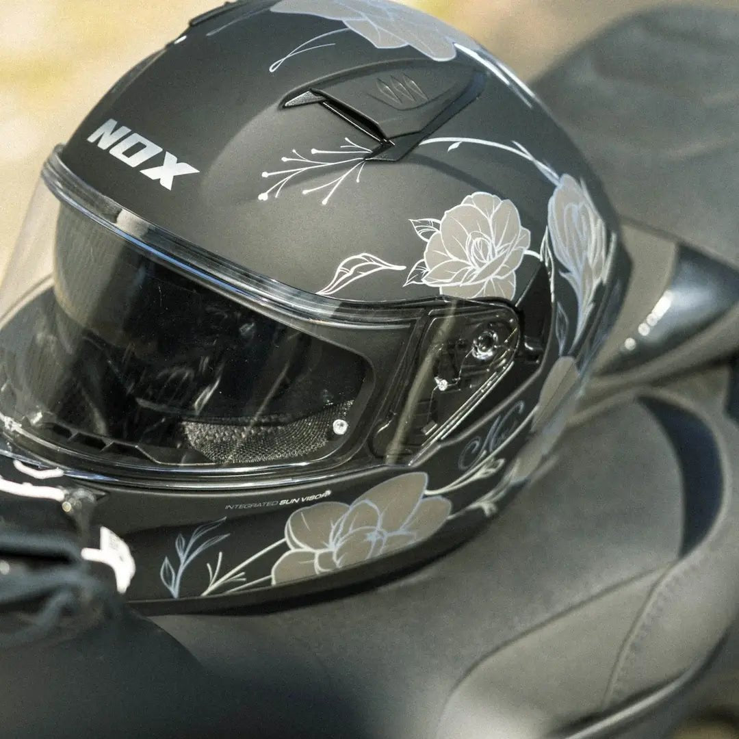 Casque Moto Intégral N402 Spring Rose | NOX - LE PRATIQUE DU MOTARD